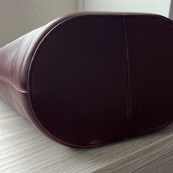 J Crew Berkeley Burgundy Leather Bucket Bag - Picture 6 of 12